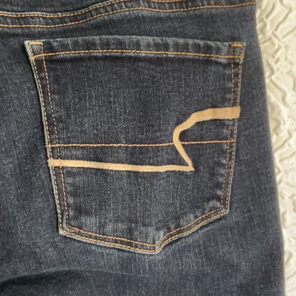 American Eagle Outfitters Dark Indigo Straight Leg Jeans - Picture 4 of 13